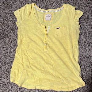 Cute Hollister tea with buttons size large